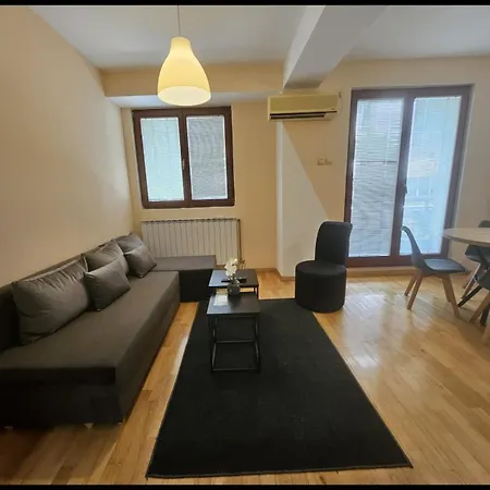 Premium 1 One Bedroom Maksim Gorki Street 8 *