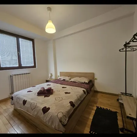 Premium 1 One Bedroom Maksim Gorki Street 8 *