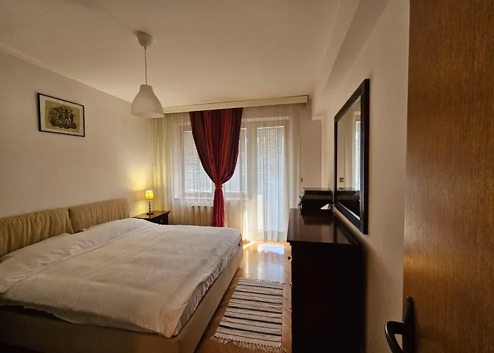 Premium 1 One Bedroom Maksim Gorki Street 8 Apartment